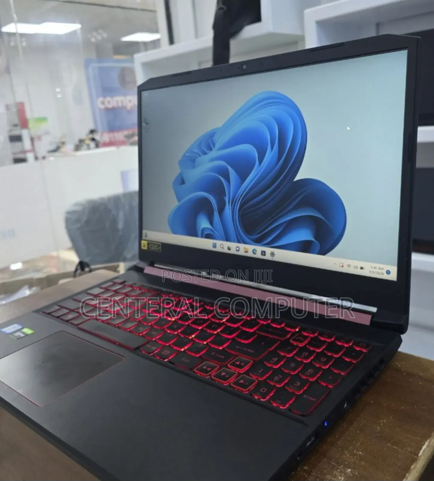 New Laptop Acer Nitro 5 8GB Intel Core I7 SSD 512GB