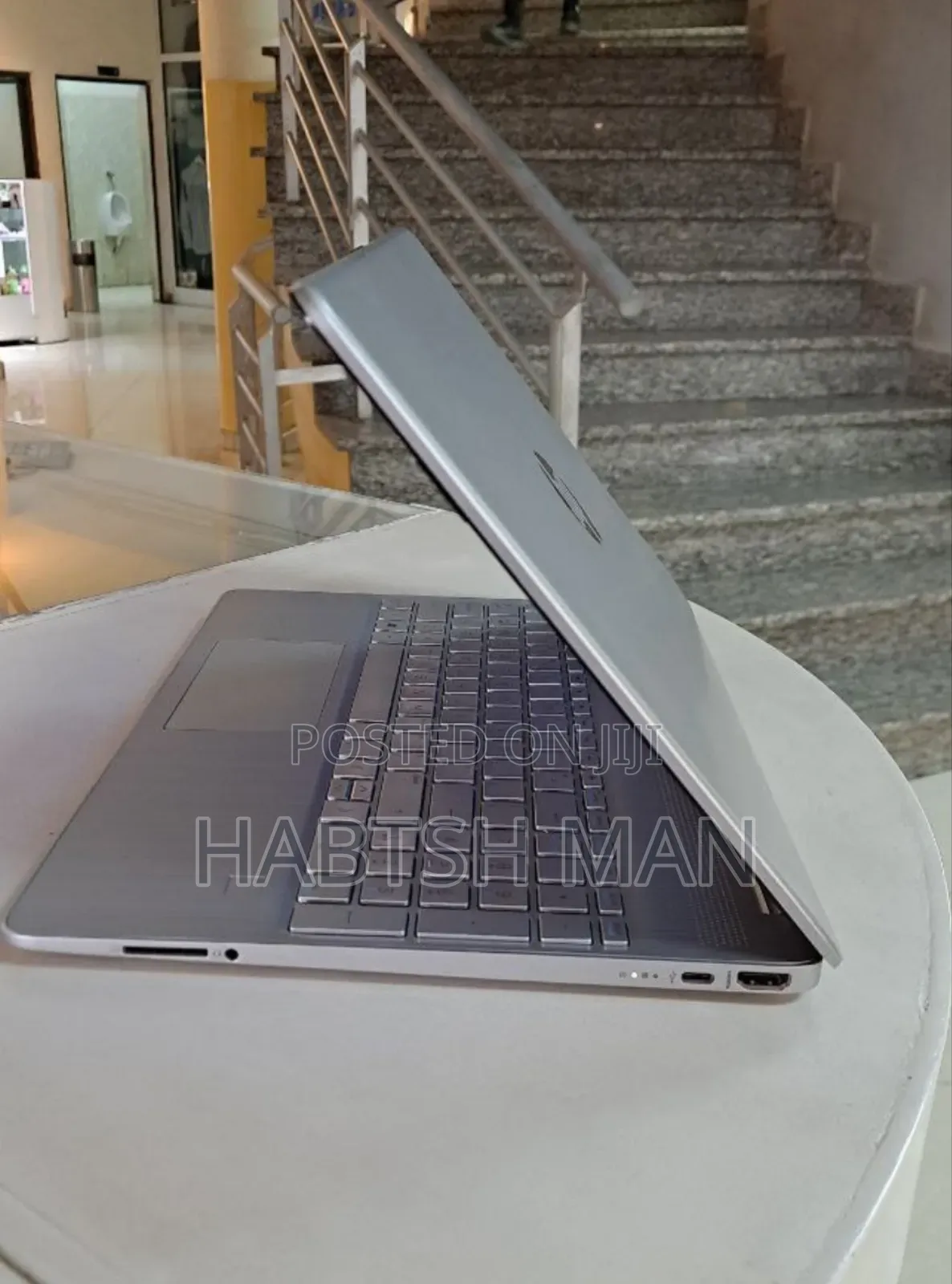 New Laptop HP Stream Notebook 8GB Intel Core I5 SSD 512GB