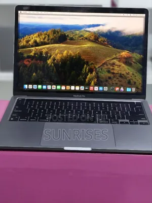 New Laptop Apple MacBook Pro M1 8GB Apple M1 SSD 512GB