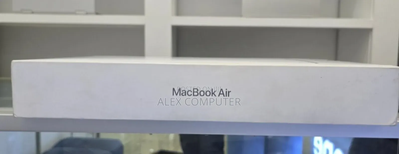 New Laptop Apple MacBook Air 2024 M3 15-Inch 8GB Apple M3 SSD 256GB