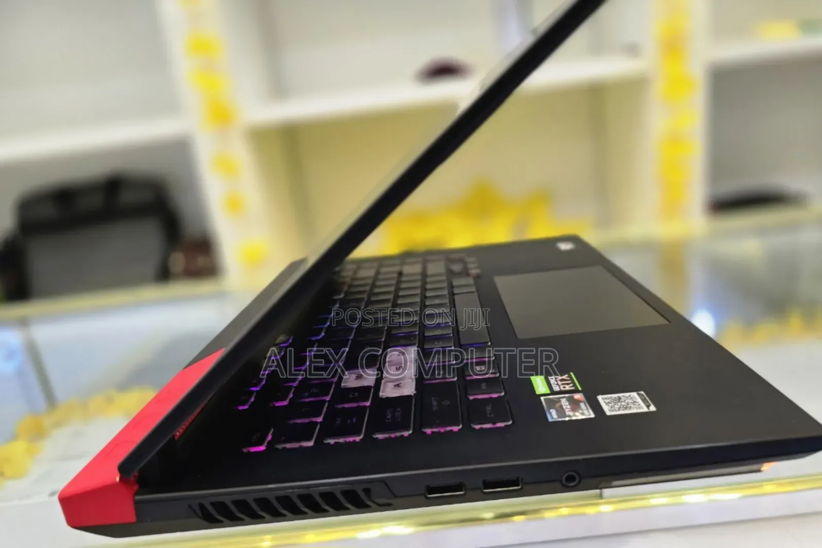 New Laptop Asus ROG Strix G15 16GB AMD Ryzen 9 SSD 512GB