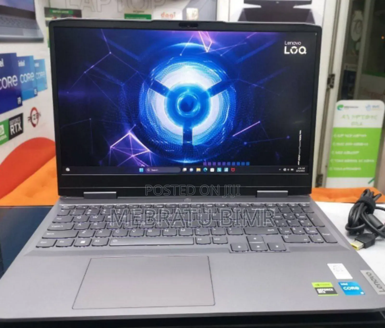 New Laptop Lenovo LOQ 15IRH8 8GB Intel Core I5 SSD 1T