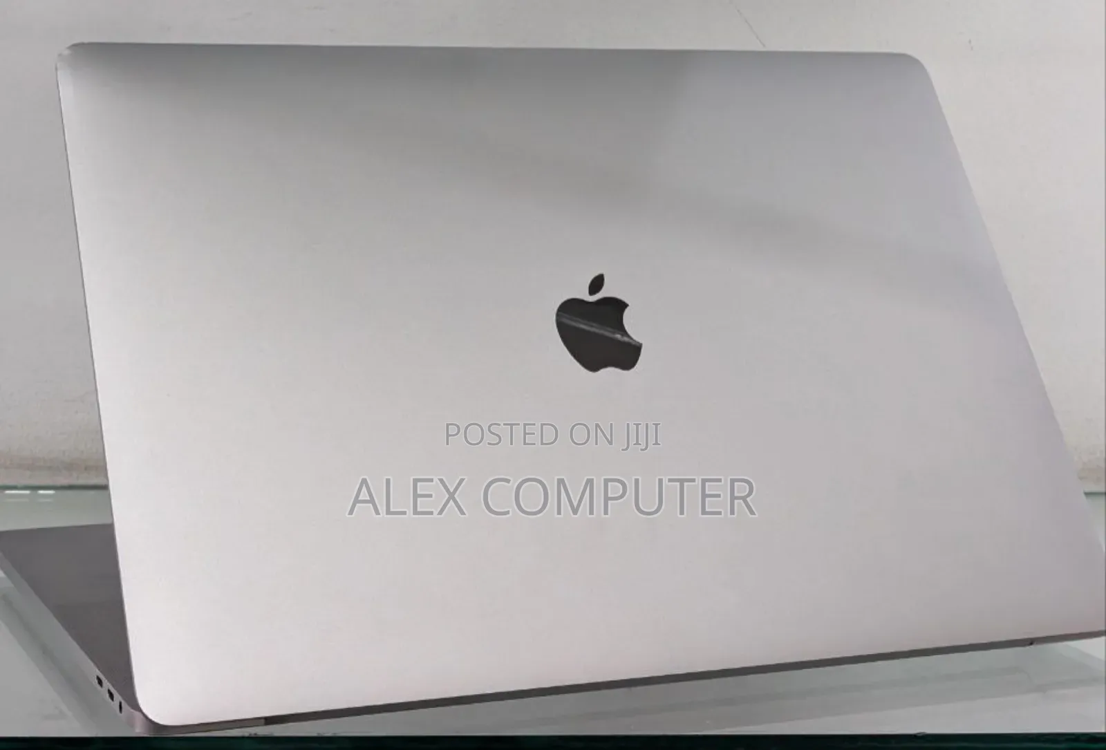 New Laptop Apple MacBook Pro 2019 32GB Intel Core I9 SSD 1T