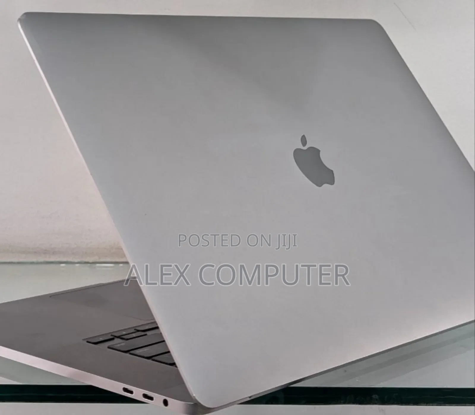 New Laptop Apple MacBook Pro 2019 32GB Intel Core I9 SSD 1T