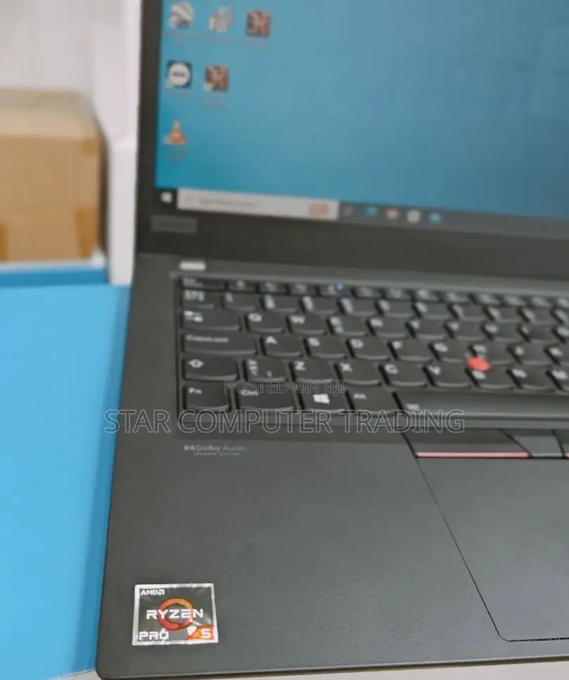 New Laptop Lenovo ThinkPad Yoga 8GB AMD Ryzen 5 SSD 512GB