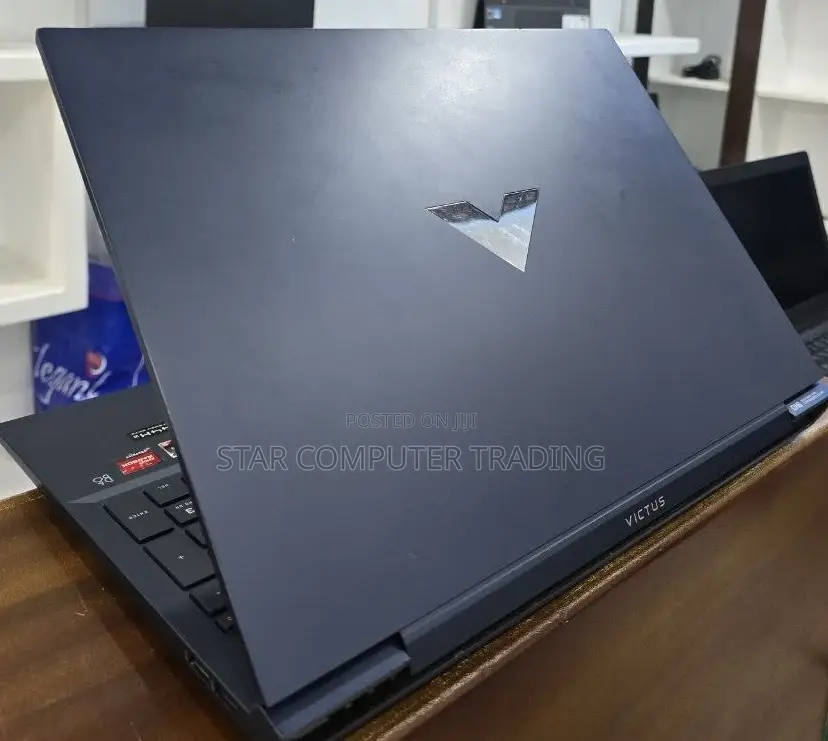New Laptop HP Victus 15 8GB AMD Ryzen 5 SSD 512GB