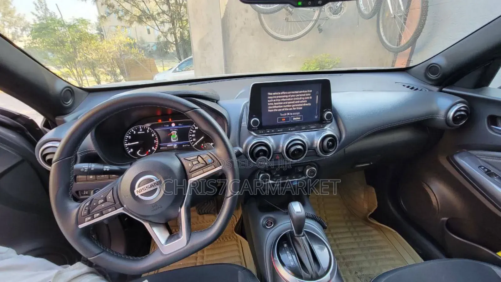 Nissan Juke SV FWD 2017 White