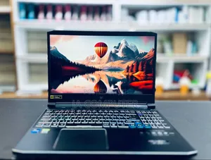 New Laptop Acer Predator Helios 300 16GB Intel Core I9 SSD 512GB