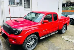 Photo - Toyota Tacoma 2009 Red