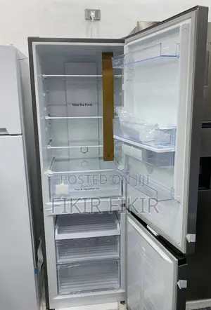POPULAR Refrigerator With Bottom Freezer and Water Dispenser