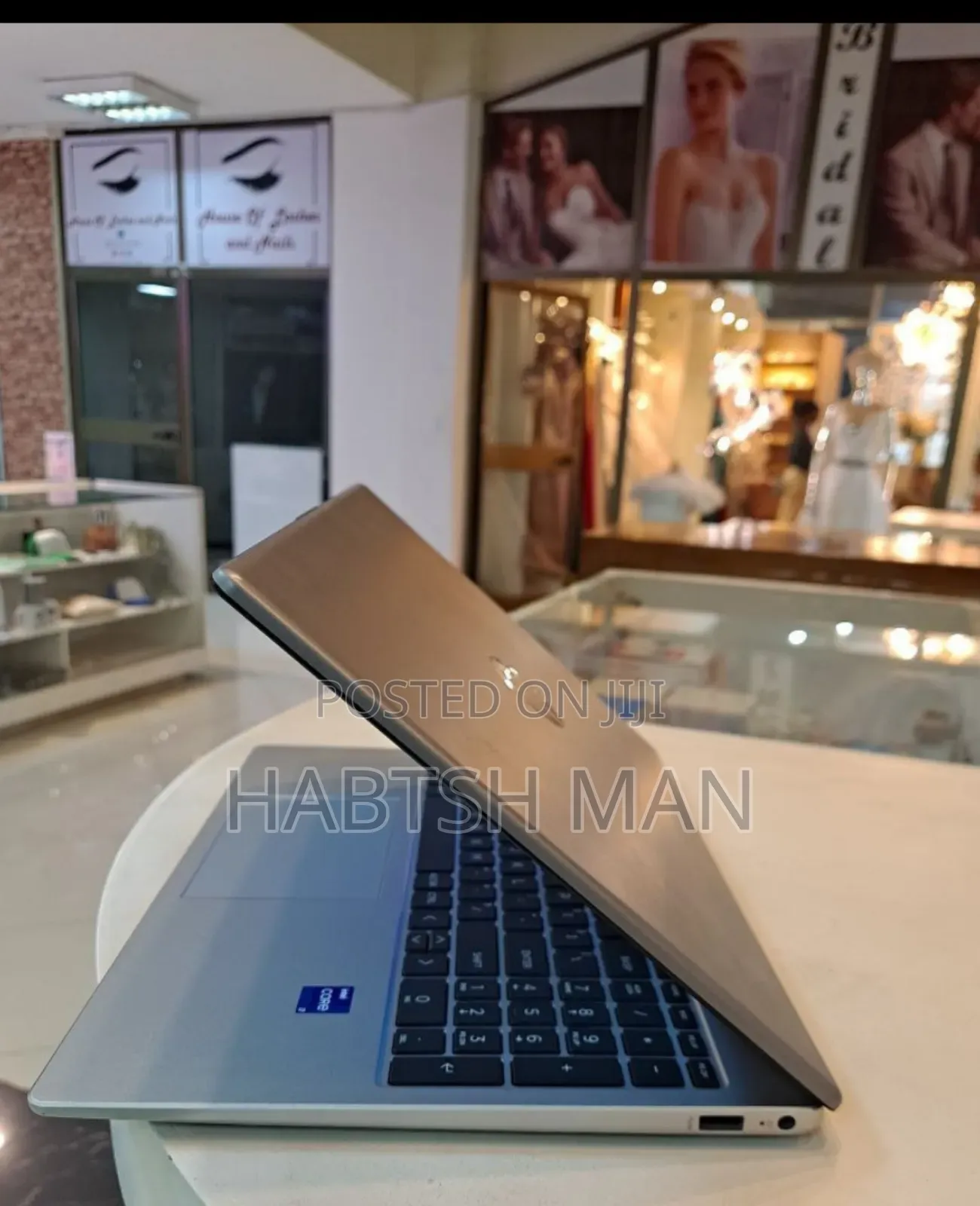 New Laptop HP Stream Notebook 16GB Intel Core I7 SSD 512GB