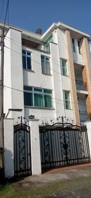 5bdrm House in Goro, G+3, Bole for sale