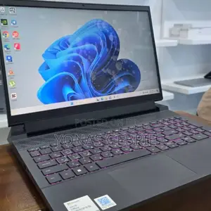 New Laptop Dell G15 5535 16GB Intel Core I7 SSD 512GB