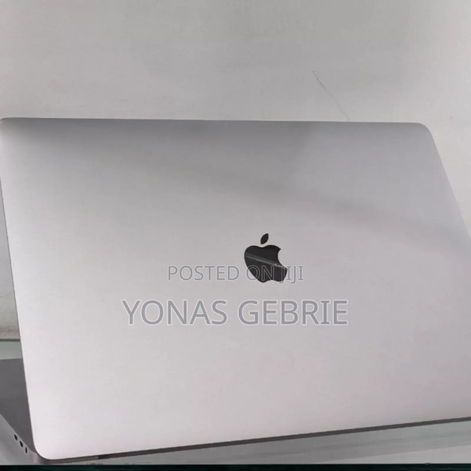 New Laptop Apple MacBook Pro 2019 32GB Intel Core i9 SSD 1T