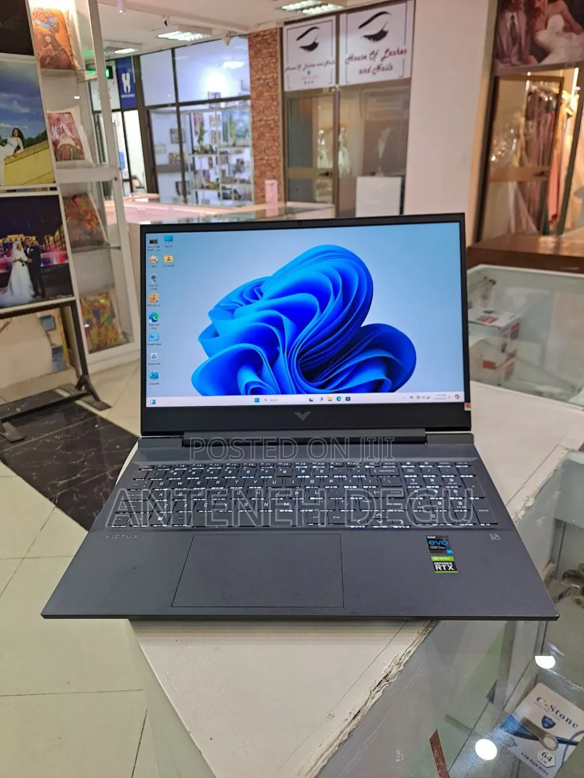 New Laptop HP Victus 16 16GB Intel Core I7 SSD 1T