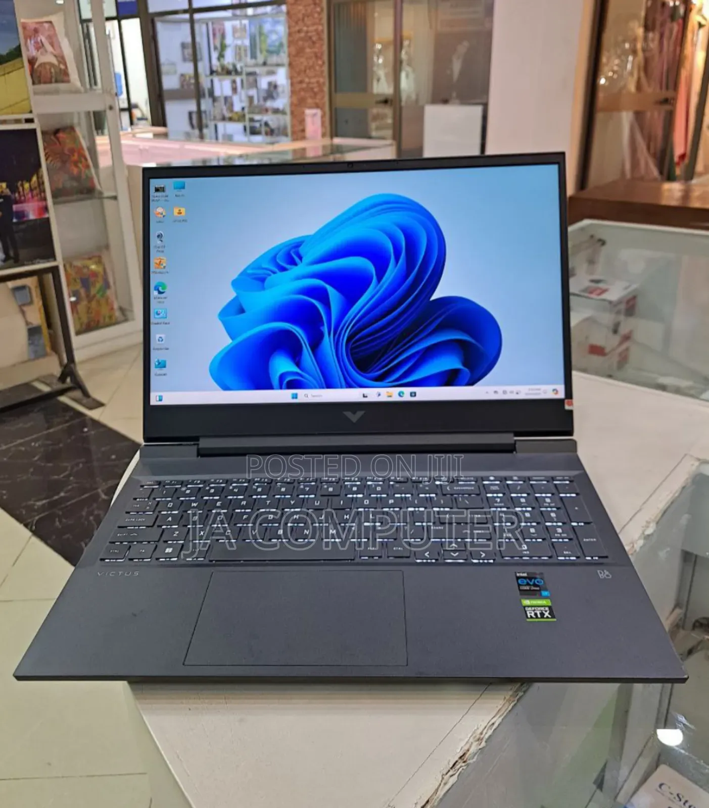 New Laptop HP Victus 15 16GB Intel Core I7 SSD 1T