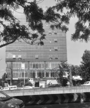 Lideta, B+G+8 Commercial Building for Sale 500sqm