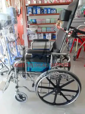 Commode Wheelchair, Arm Decline and Adjustable Leg