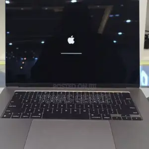 Photo - New Laptop Apple MacBook 8GB Apple M2 SSD 256GB