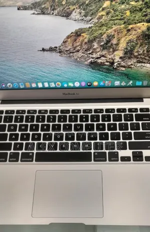 New Laptop Apple MacBook Air 2015 8GB Intel Core I5 SSD 128GB