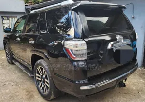 Toyota 4-Runner 2019 Black