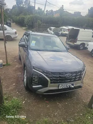 Photo - New Hyundai Creta 2022 Gray