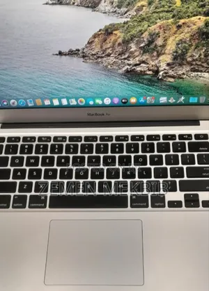 New Laptop Apple MacBook Air 2015 8GB Intel Core I5 SSD 128GB