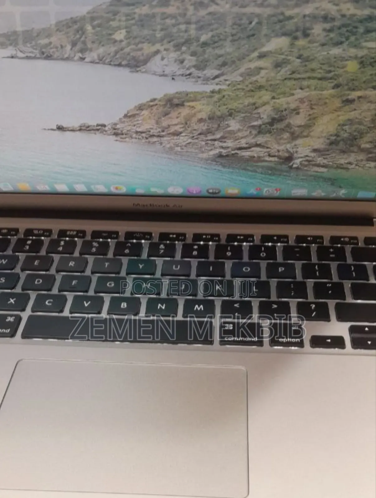 New Laptop Apple MacBook Air 2015 8GB Intel Core I5 SSD 128GB