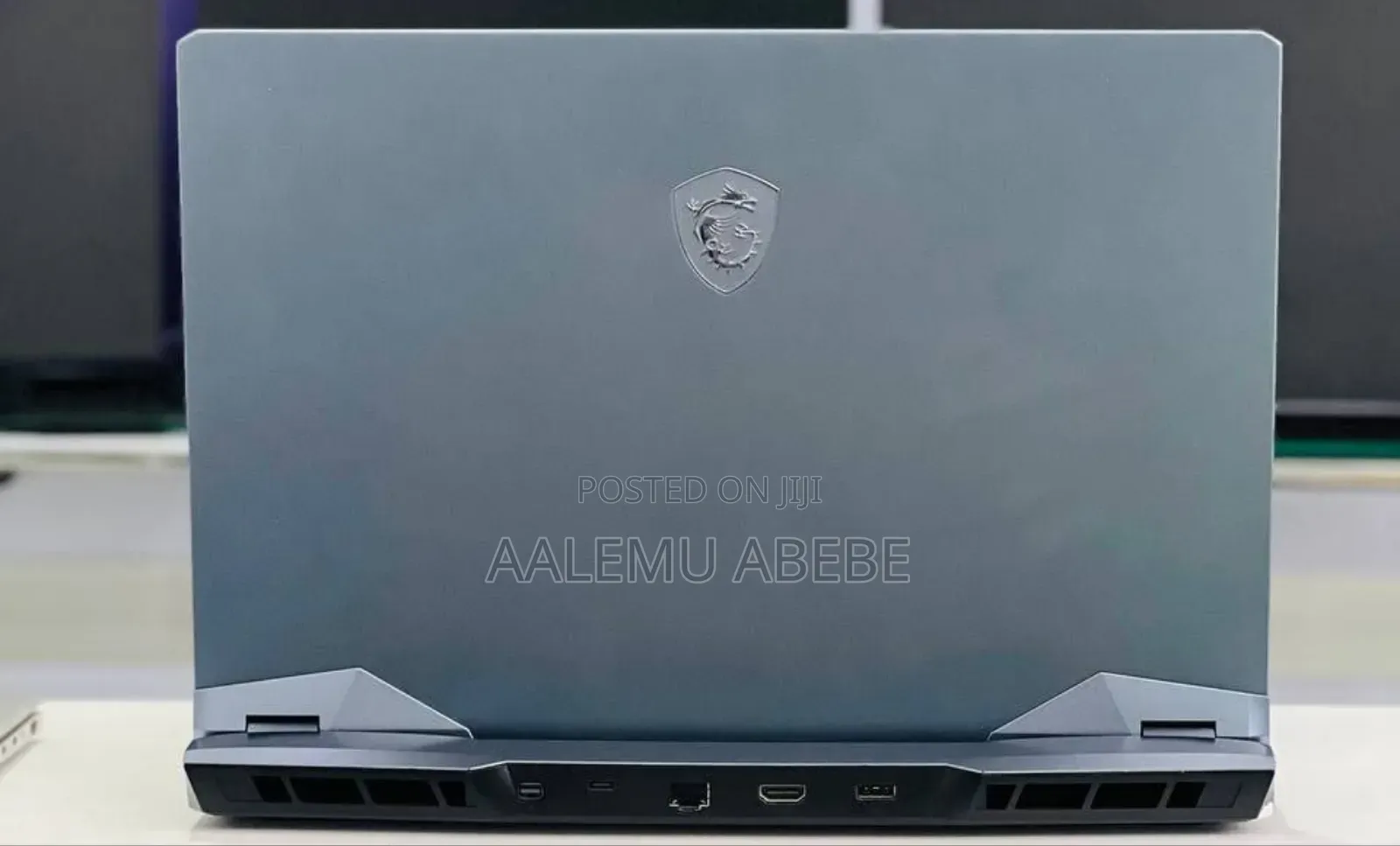 New Laptop MSI Raider GE76 12UGS 16GB Intel Core I7 SSD 512GB