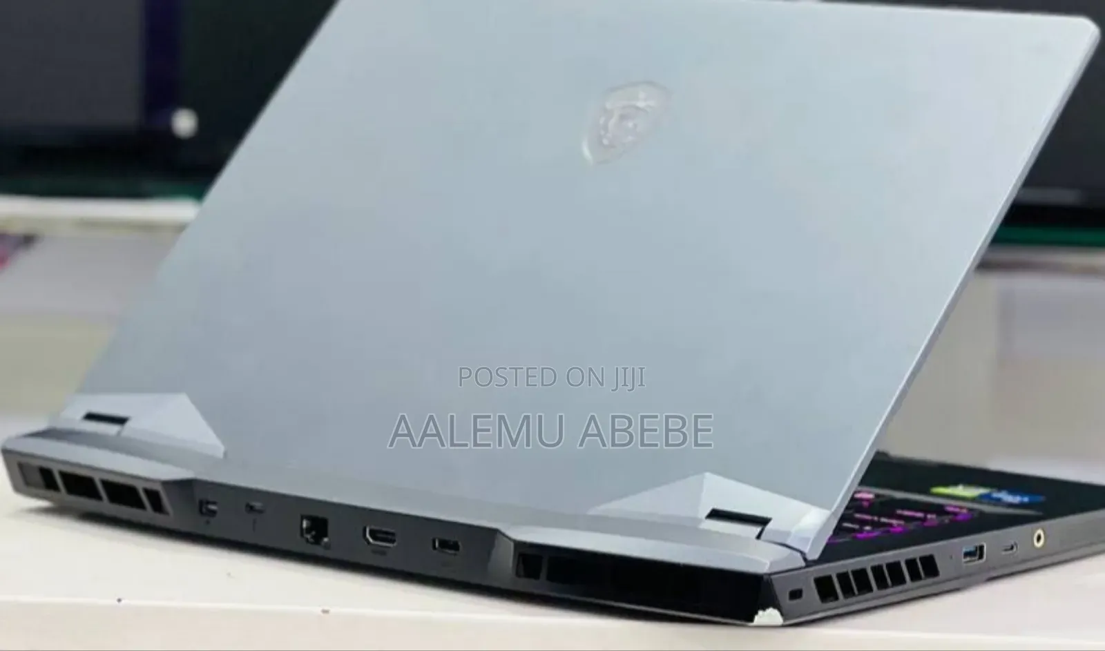 New Laptop MSI Raider GE76 12UGS 16GB Intel Core I7 SSD 512GB