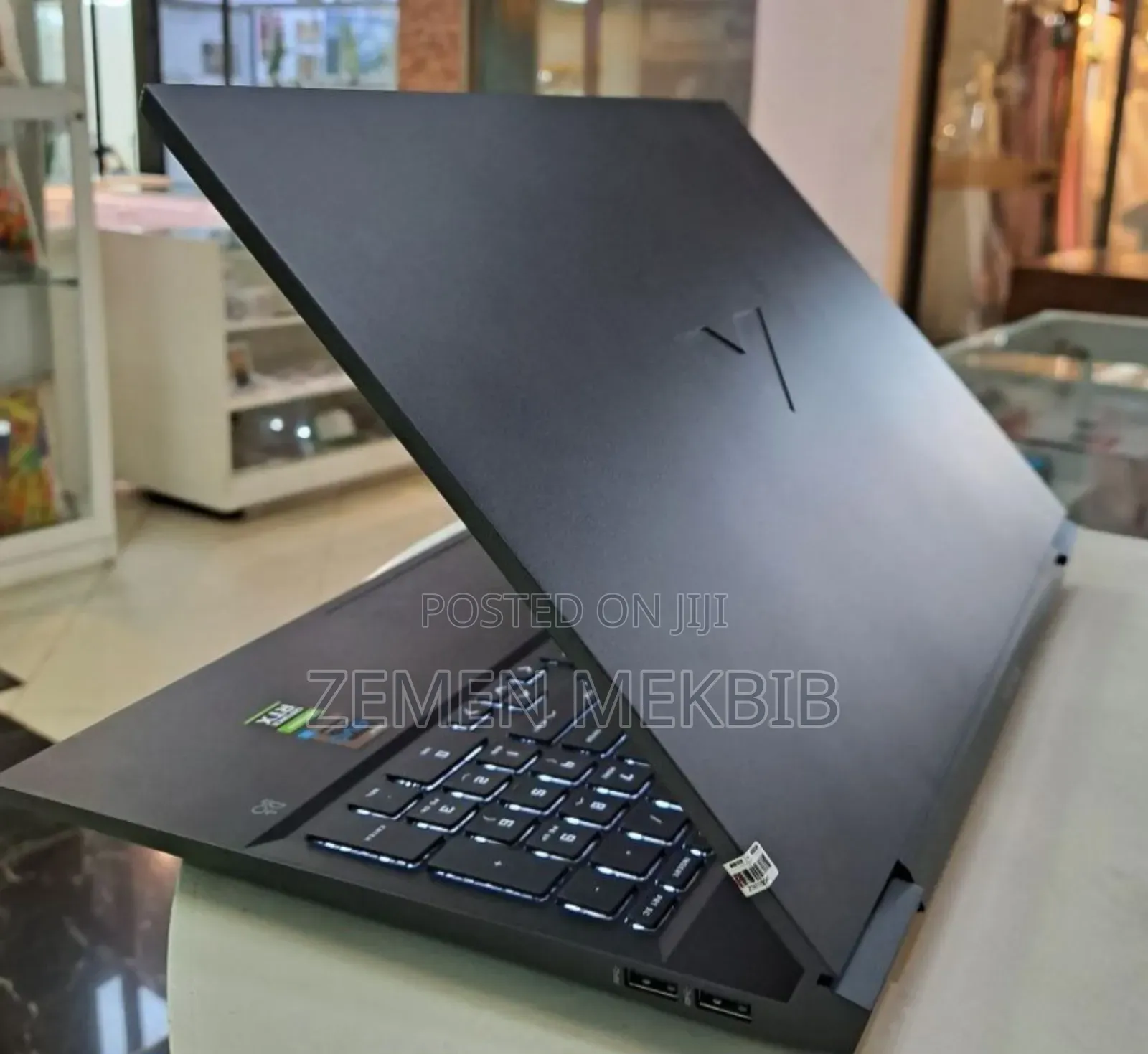 New Laptop HP Victus 15 16GB Intel Core I7 SSD 1T