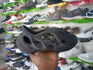 Photo - Adidas Yezzy Foam Runner High Quality Luxury Sneakers Shoe