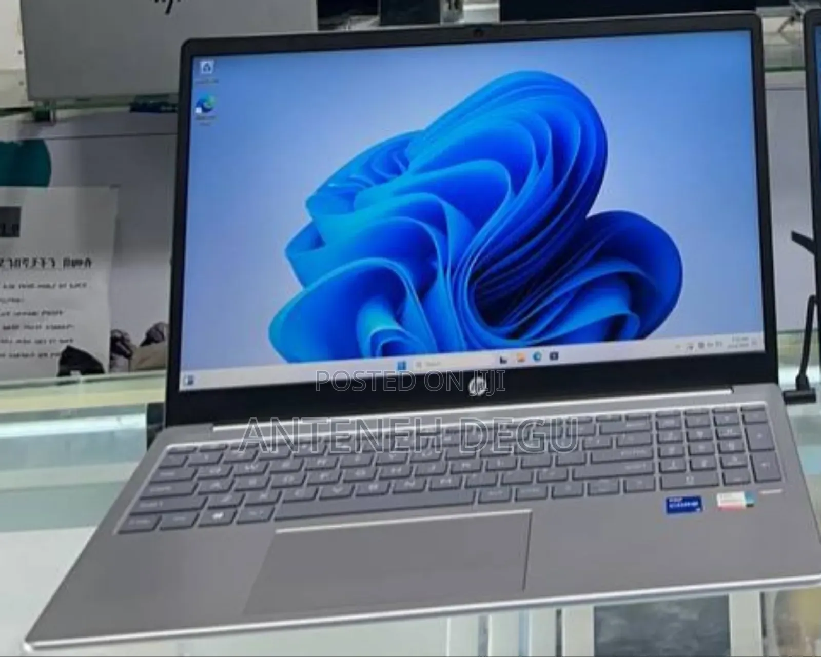 New Laptop HP Stream Notebook 8GB Intel Core I5 SSD 512GB