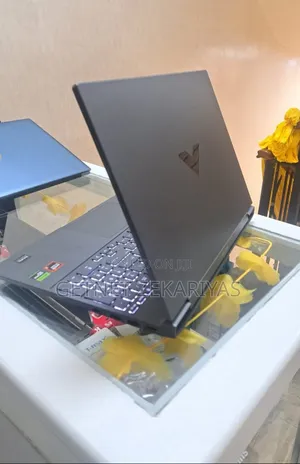 New Laptop HP Victus 15 8GB AMD Ryzen 5 SSD 512GB