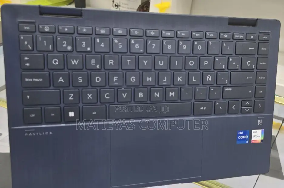 New Laptop HP Pavilion X360 16GB Intel Core I5 SSD 512GB