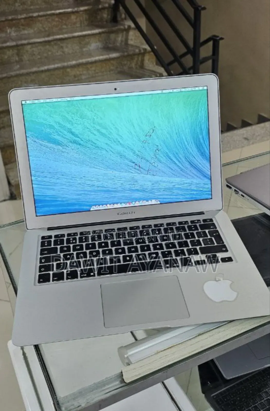New Laptop Apple MacBook Air 2014 4GB Intel Core I5 SSD 128GB