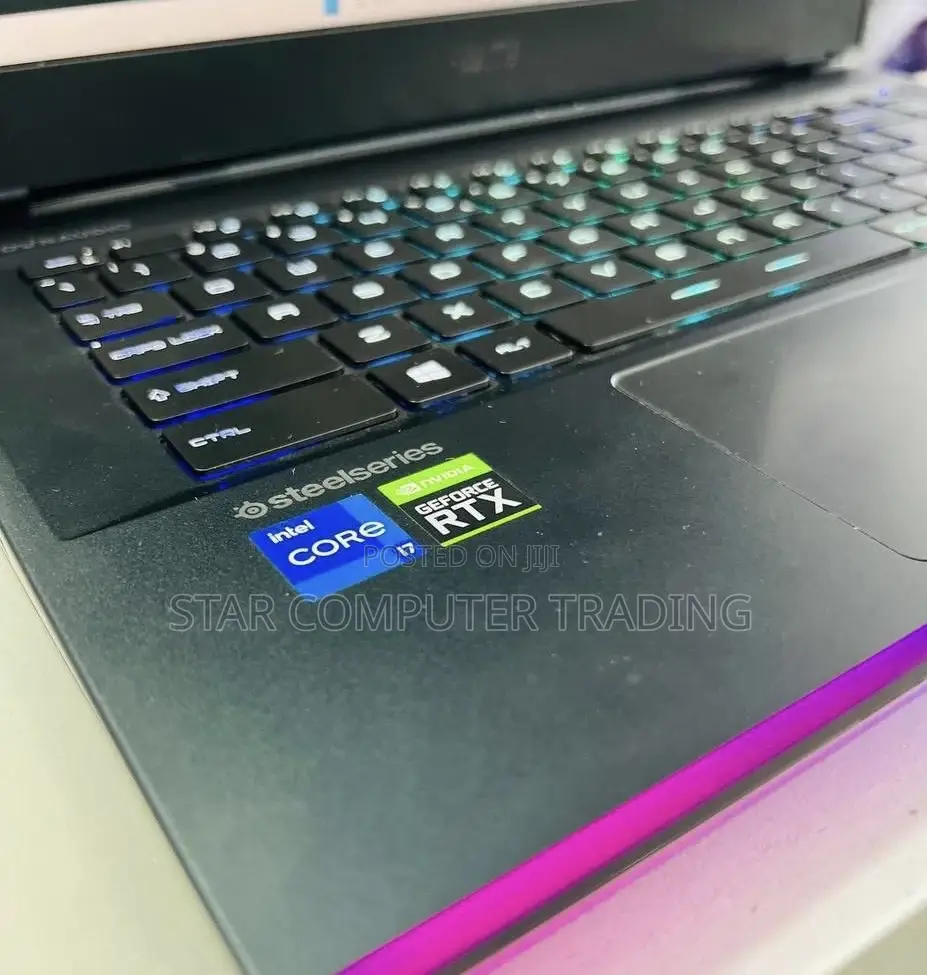 New Laptop MSI Raider GE76 12UGS 16GB Intel Core I7 SSD 1T