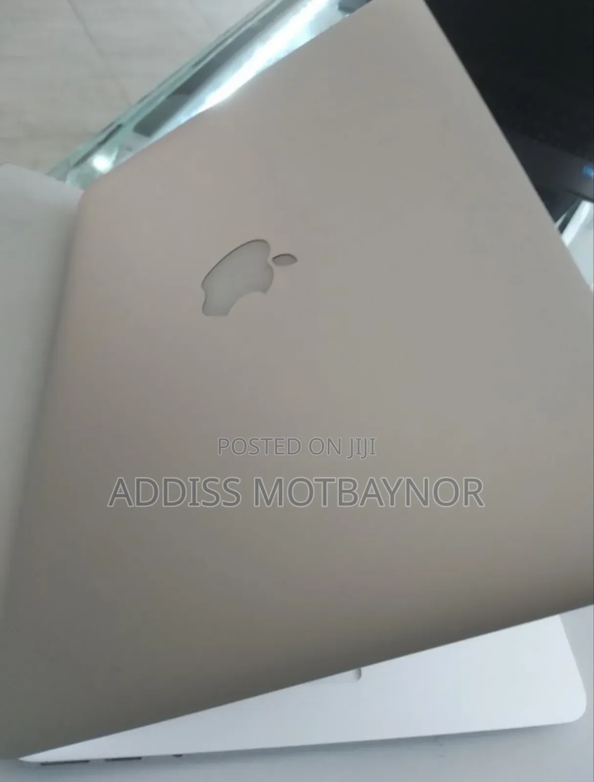 New Laptop Apple MacBook 2014 4GB Intel Core I5 SSD 128GB