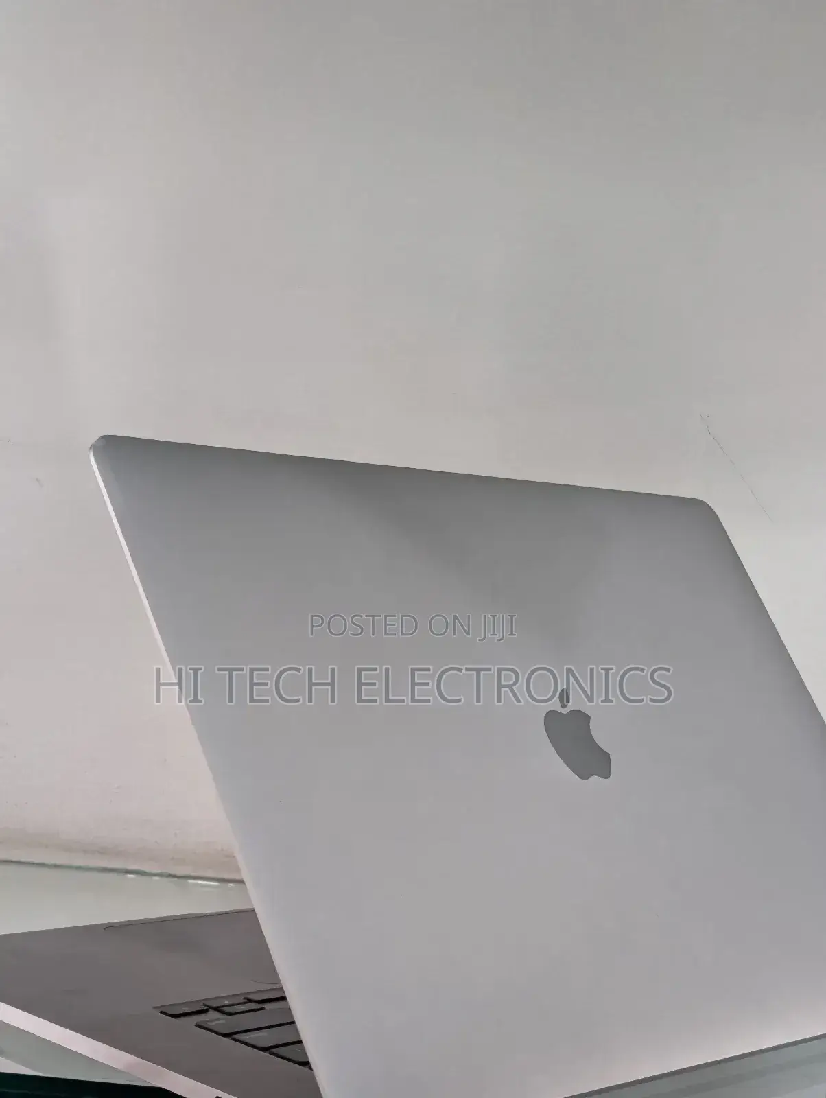 Laptop Apple MacBook Pro 2019 32GB Intel Core I9 SSD 1T