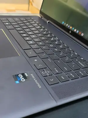 New Laptop HP Spectre 16GB Intel Core I7 SSD 1T