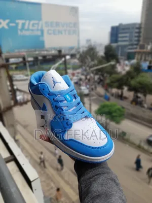 Air Jordan 1 Sky Blue 