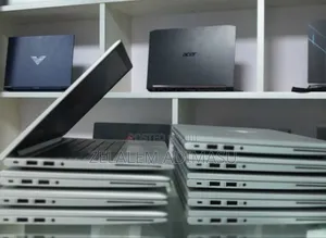 New Laptop HP EliteBook 840 G6 16GB Intel Core I7 SSD 512GB