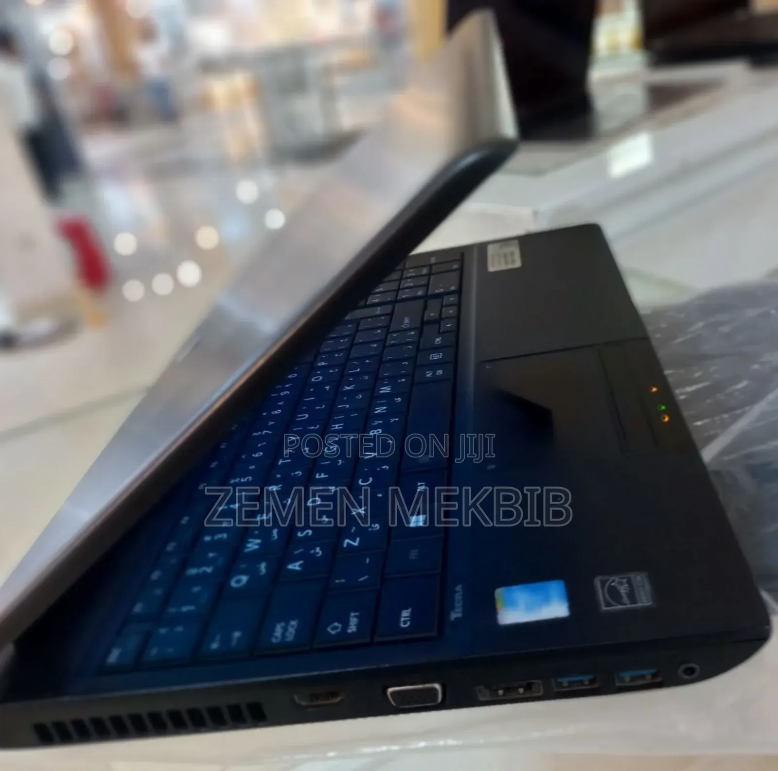 New Laptop Toshiba 4GB Intel Core I5 HDD 500GB