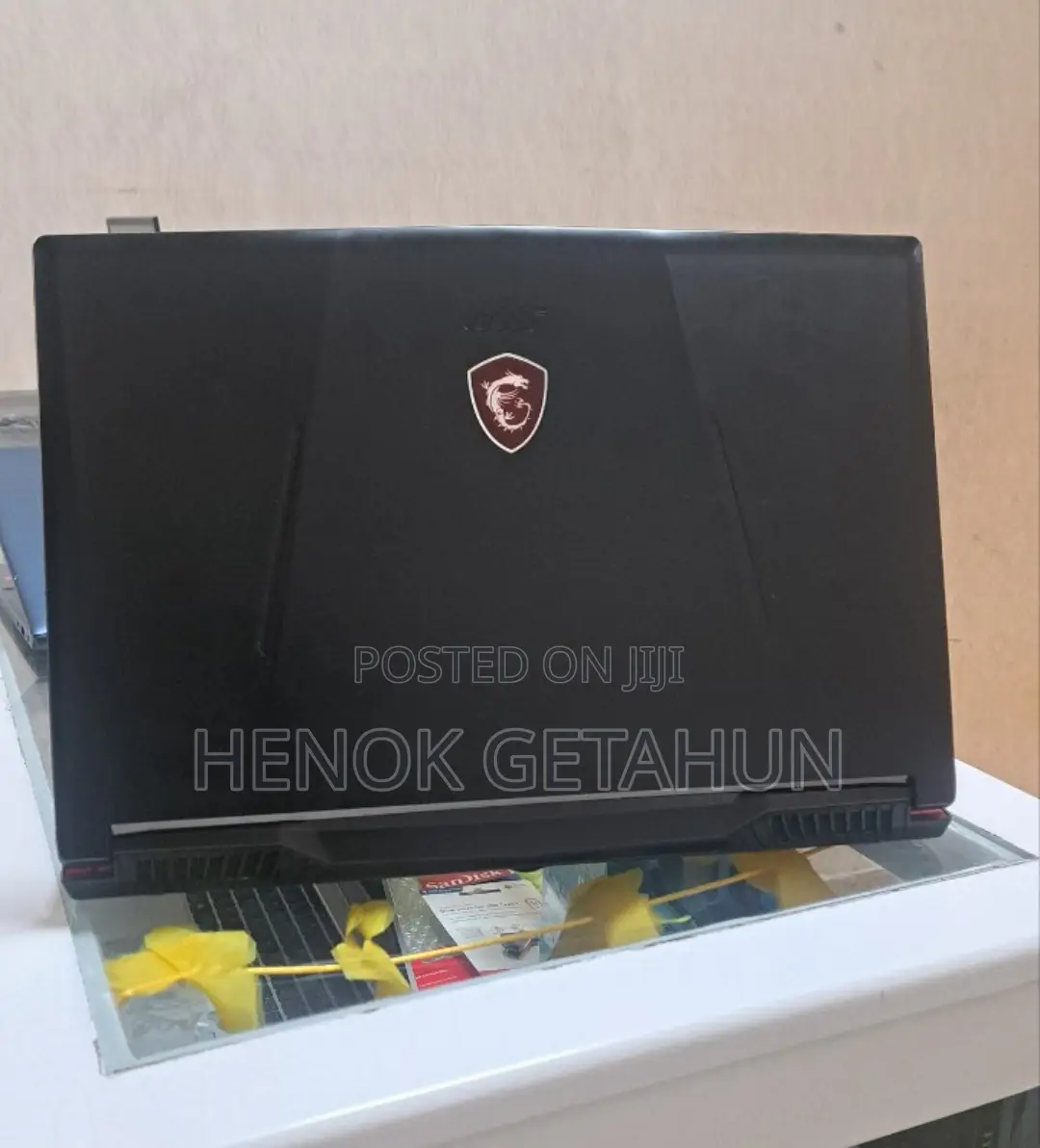 New Laptop MSI GF63 8GB Intel Core I5 SSD 1T