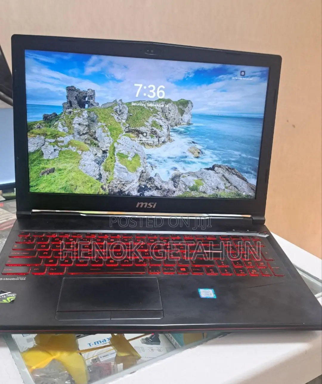 New Laptop MSI GF63 8GB Intel Core I5 SSD 1T