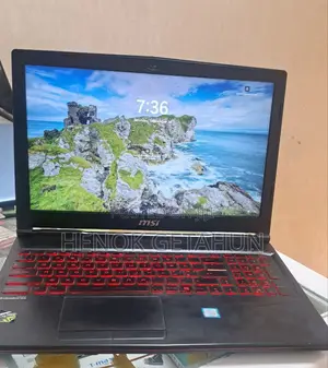 New Laptop MSI GF63 8GB Intel Core I5 SSD 1T