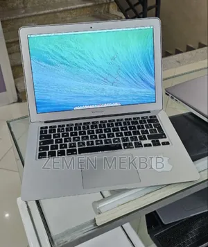 New Laptop Apple MacBook Air 2014 4GB Intel Core I5 SSD 128GB