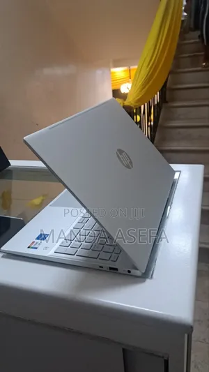 Photo - New Laptop HP Stream Notebook 8GB Intel Core I5 SSD 512GB