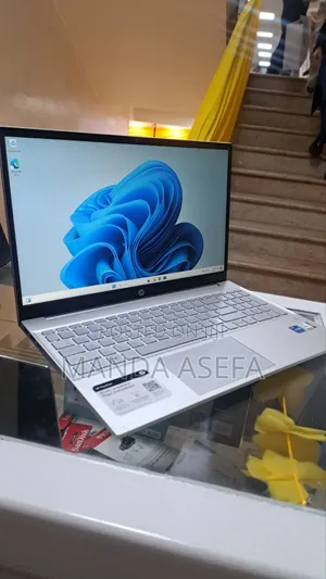 New Laptop HP Stream Notebook 8GB Intel Core I5 SSD 512GB