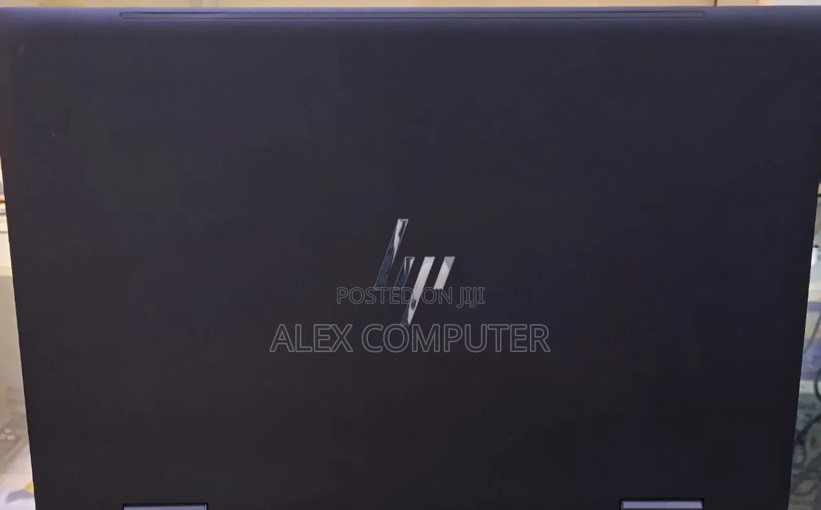 New Laptop HP Envy X360 8GB Intel Core I7 SSD 512GB